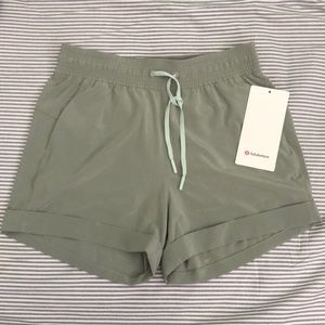 Lululemon Spring Break Away Short